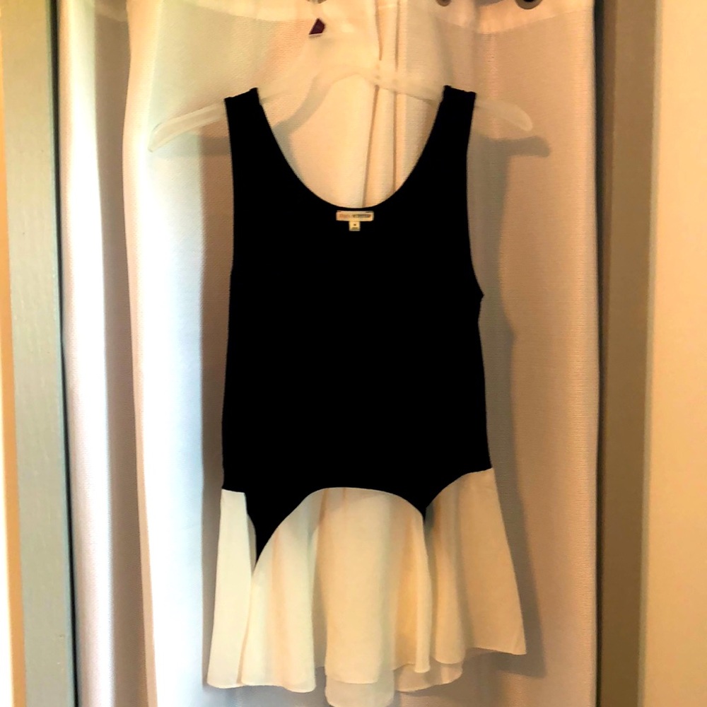 ZENANA OUTFITTERS M Flowy Tank